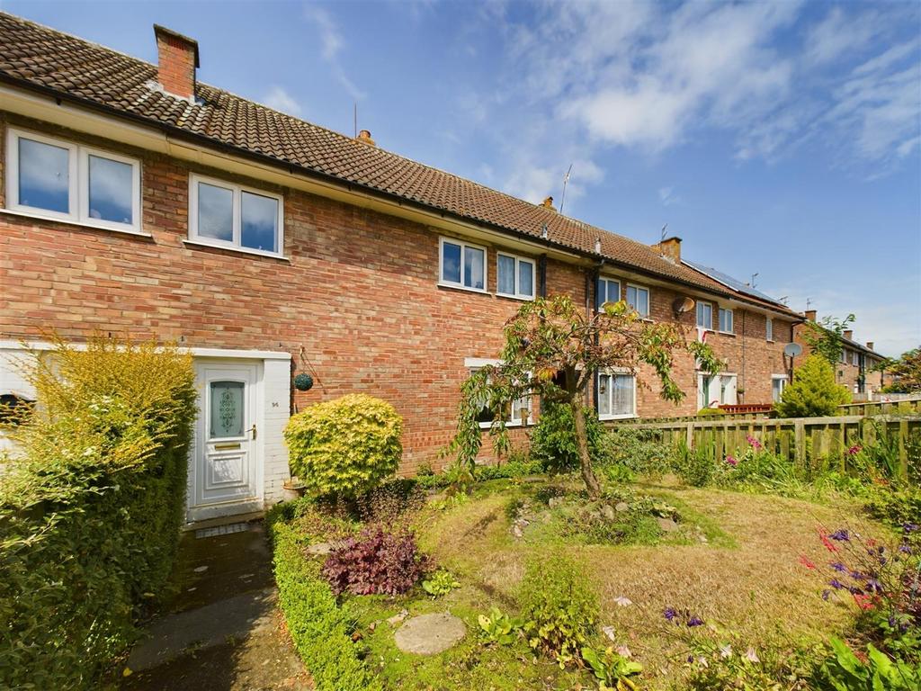 Gildercliffe, Scarborough YO12 3 bed house for sale £150,000