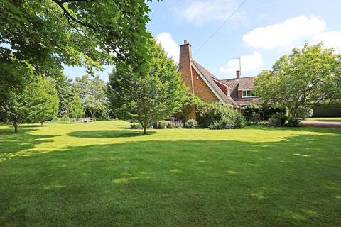 5 bedroom detached house for sale, Vicarage Lane, Whittlesford