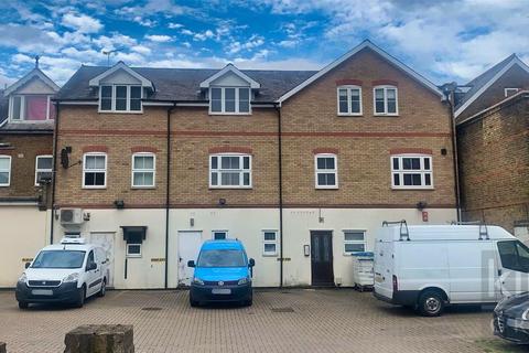 1 bedroom flat for sale, Turners Hill, Cheshunt, Waltham Cross