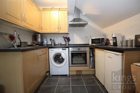1 bedroom flat for sale, Turners Hill, Cheshunt, Waltham Cross