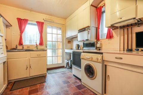 3 bedroom semi-detached house for sale, Kingsley Close, Harrogate HG1 4RA
