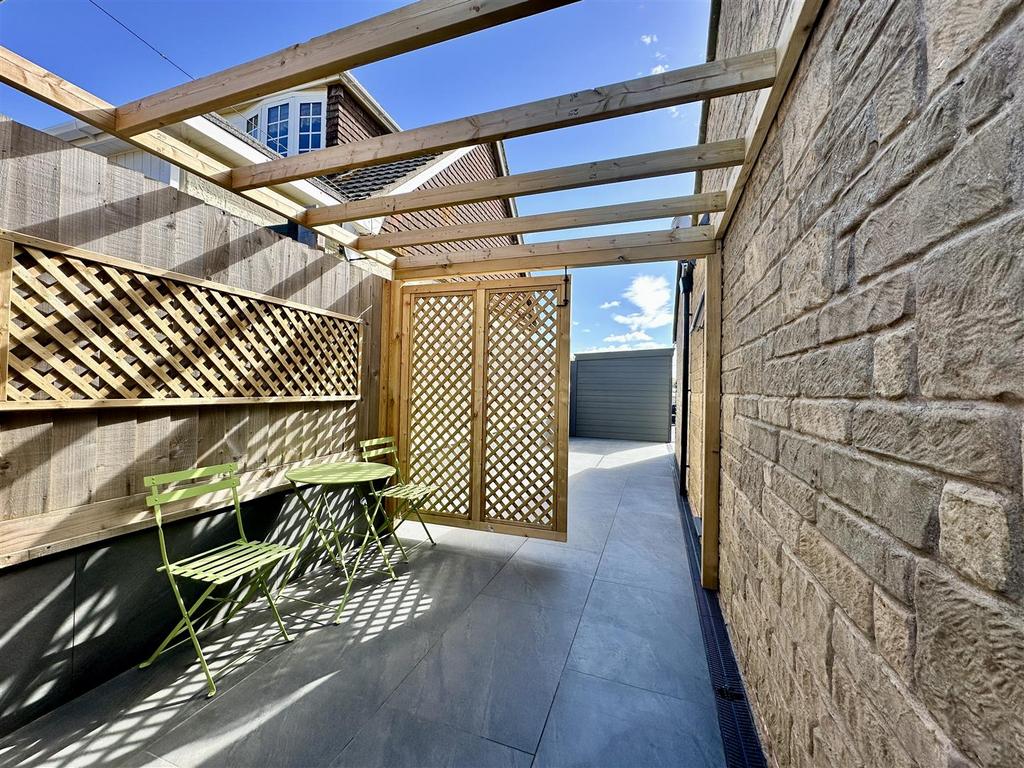 Rear Garden: