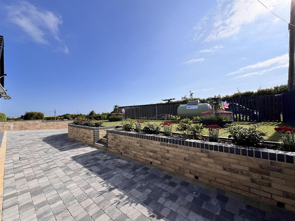 Front Garden and Parking: