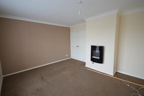 3 bedroom house to rent, Studfall Avenue