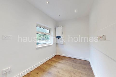 5 bedroom house for sale, Rundell Crescent, London