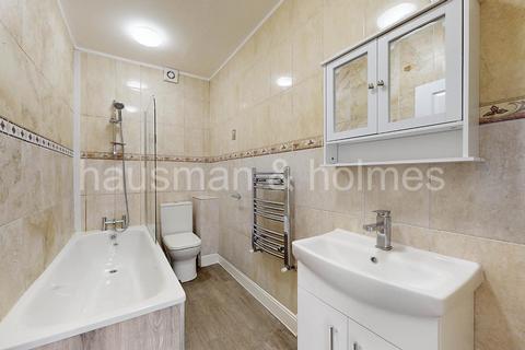 5 bedroom house for sale, Rundell Crescent, NW4