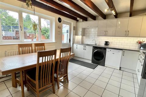 3 bedroom terraced house for sale, Church Close, Bubwith, Selby