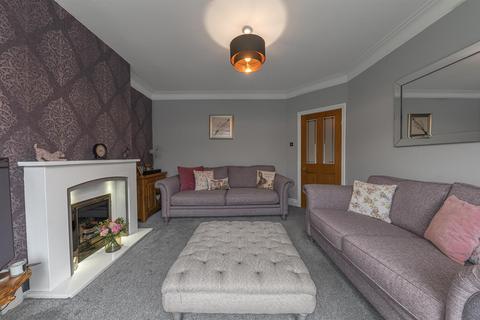 2 Highlands Grove, Barrow-in-furness, LA13 0AJ