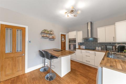 2 Highlands Grove, Barrow-in-furness, LA13 0AJ