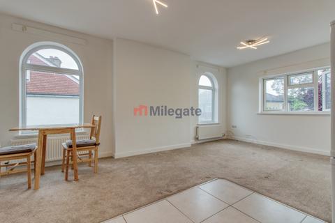 2 bedroom flat to rent, Stafford Road, Wallington SM6