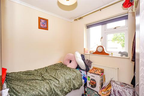 16 Arbourvale, St Leonards-on-sea, TN38 0XY
