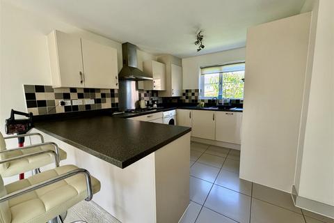 4 bedroom detached house for sale, Meek Road, Newent GL18