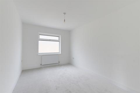19 Baker Avenue, Arnold, Nottingham, NG5 8FW