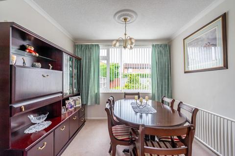 3 bedroom semi-detached house for sale, Bedale Avenue, York