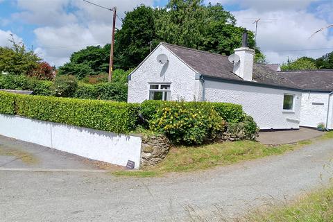 2 bedroom cottage for sale, Llanfaes