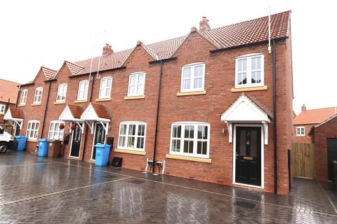 3 bedroom end of terrace house for sale, Jeeves Drive, Goole