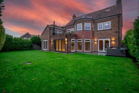 6 bedroom detached house for sale, Well House Close, Long Marston, York