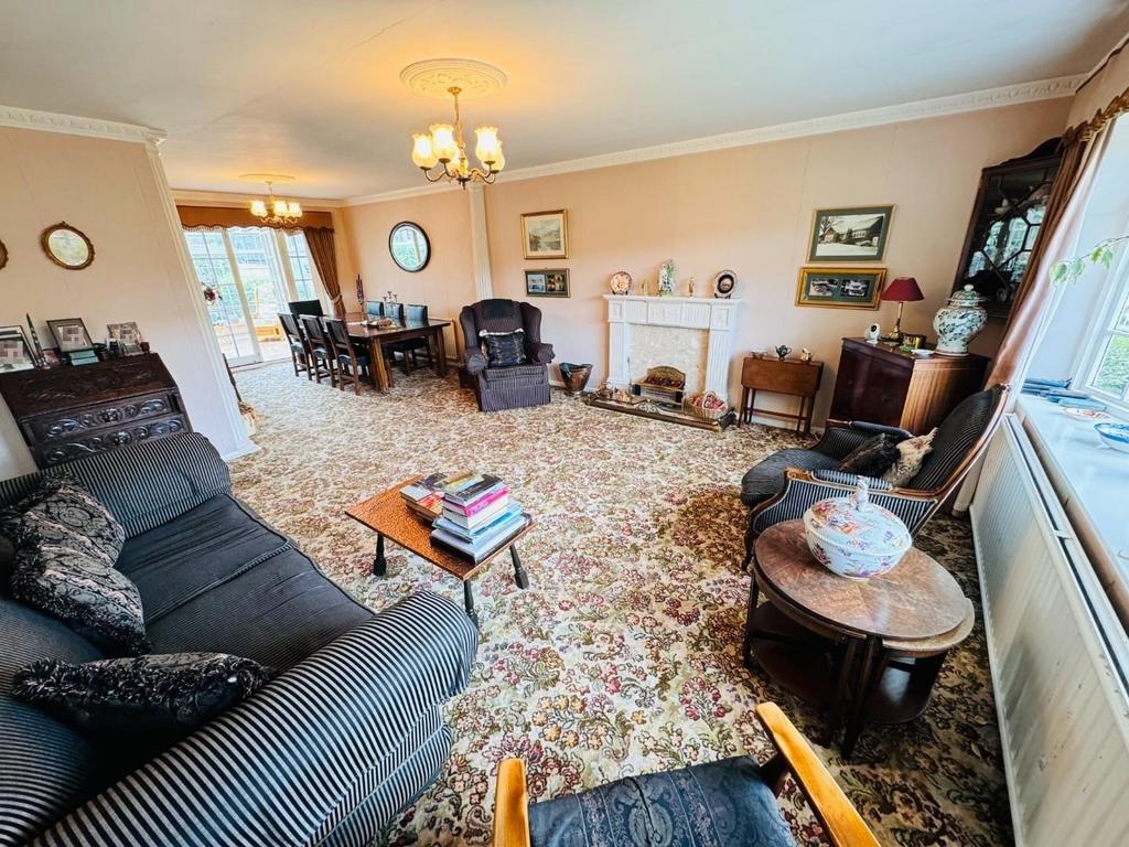 Lounge area