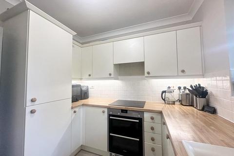 Flat 11, Winchester Court Vesey Close, Sutton Coldfield, B74 4QN