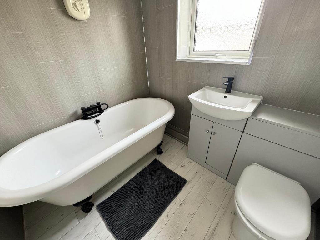 Family bathroom