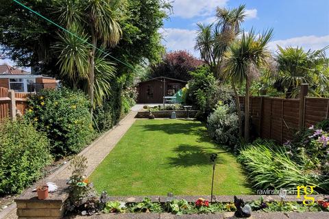 29 Radcliffe Road, Harrow, HA3 7QA