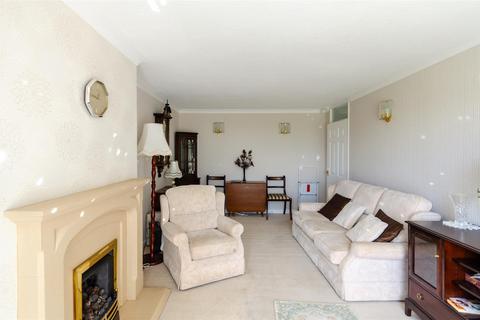 22 Egroms Lane, Withernsea, HU19 2LZ