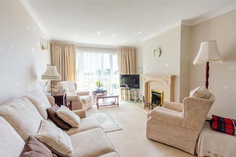 22 Egroms Lane, Withernsea, HU19 2LZ