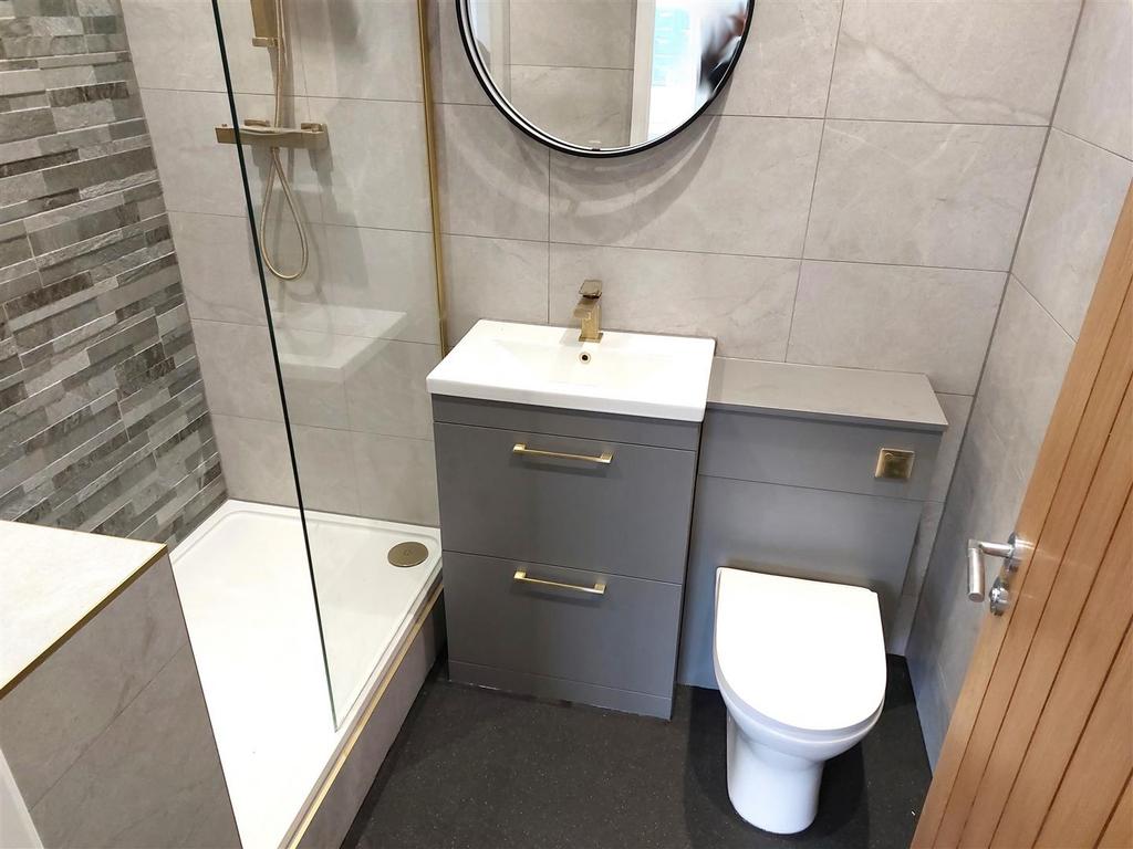 Ground floor en suite