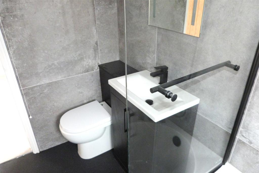 Family bathroom