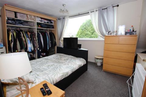 85 Ridgeway, Shipley, BD18 1PJ