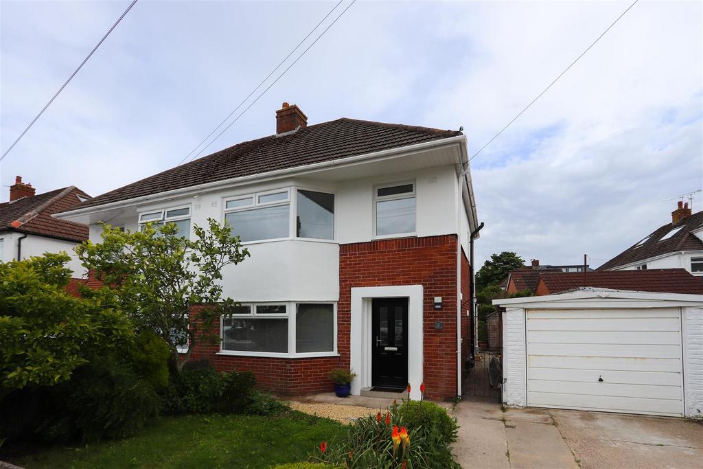 Oakfield Road, Barry 3 bed semidetached house for sale £379,000