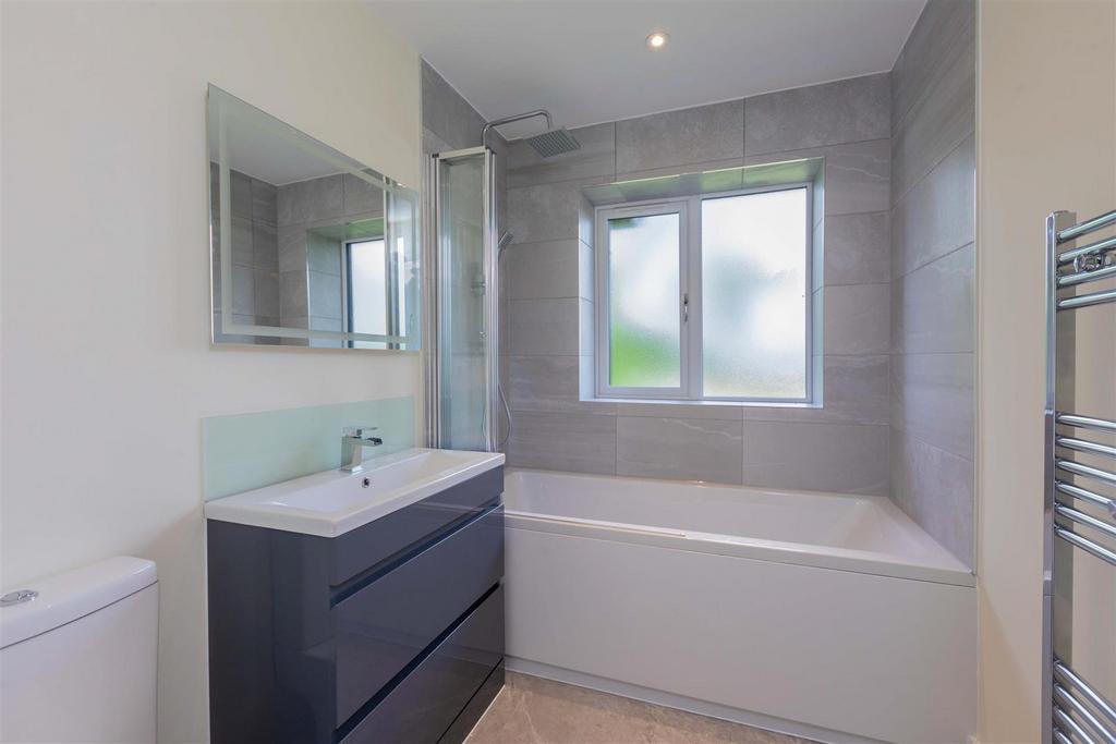 168 Cippenham Lane-14.jpg
