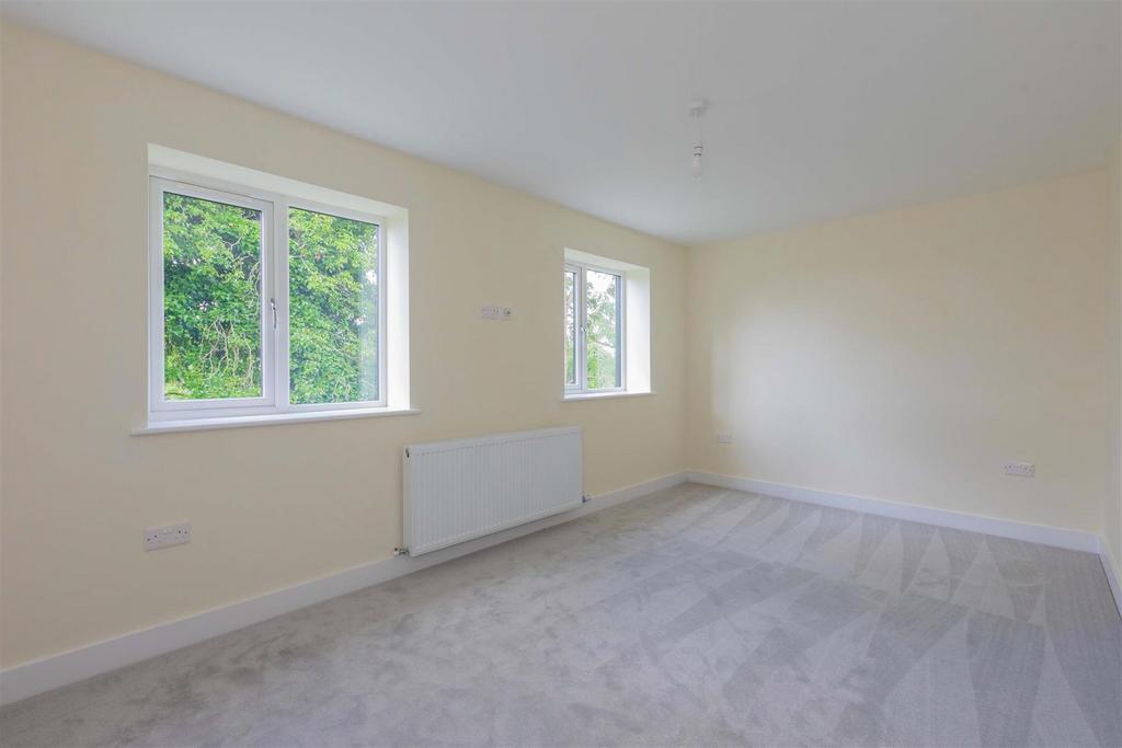 168 Cippenham Lane-12.jpg