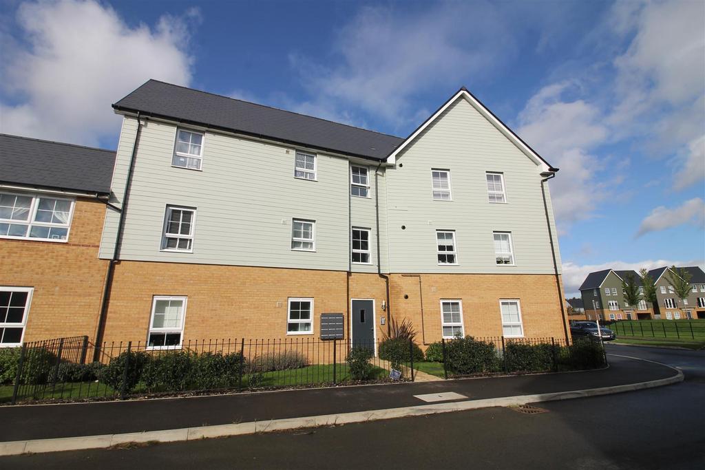 Laconia Lane, Brooklands, Milton Keynes 1 bed apartment to rent £975