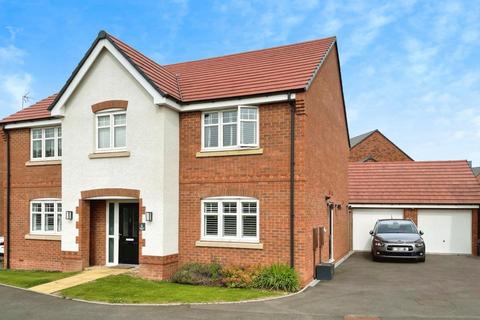 5 bedroom detached house for sale, Gardner Drive, Hampton Magna, Warwick