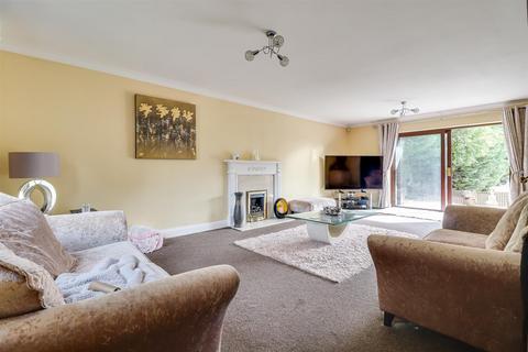 4 bedroom detached house for sale, Stambridge Road, Rochford SS4