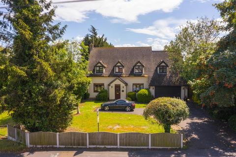 4 bedroom detached house for sale, Stambridge Road, Rochford SS4