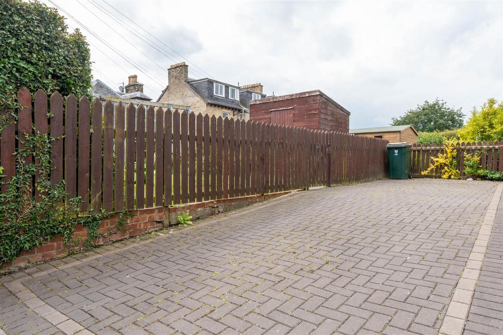 Jeanfield-5.jpg