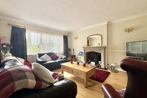 2 bedroom detached house for sale, Whitehouse Crescent, Great Preston, Leeds