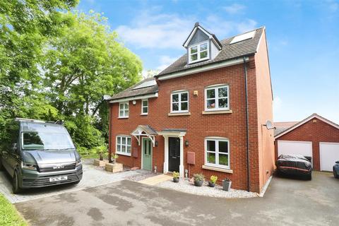 3 bedroom semi-detached house for sale, Harrington Road, Irthlingborough NN9