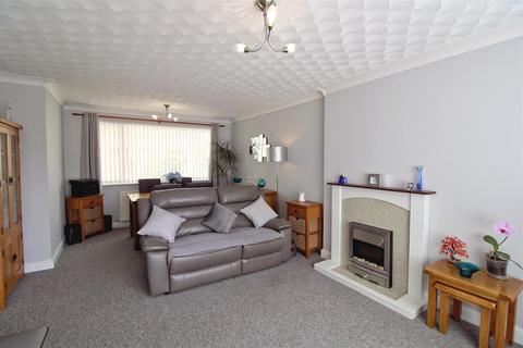 3 bedroom detached bungalow for sale, Main Road, Clenchwarton