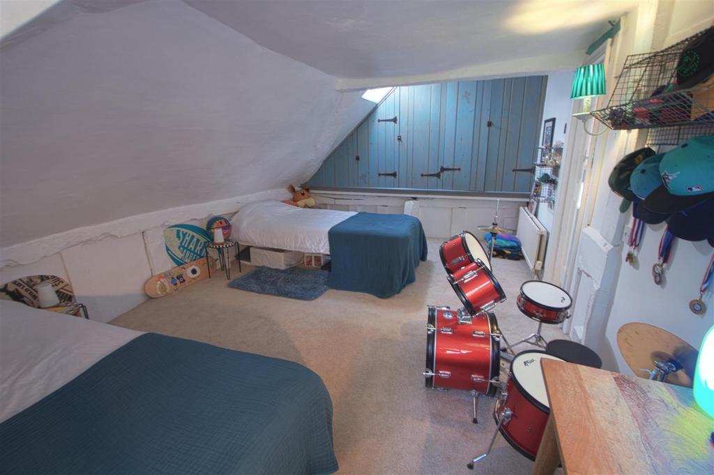 Bedroom.jpg