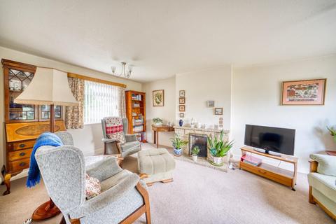 17 Barnards Close, Yatton, Bristol, BS49 4HZ