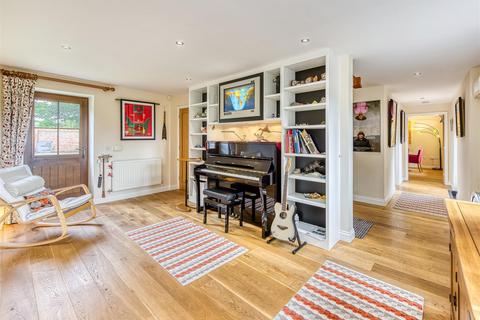 Oak Barn, 11 Cranmoor, Perton, Wolverhampton, WV8 2JN