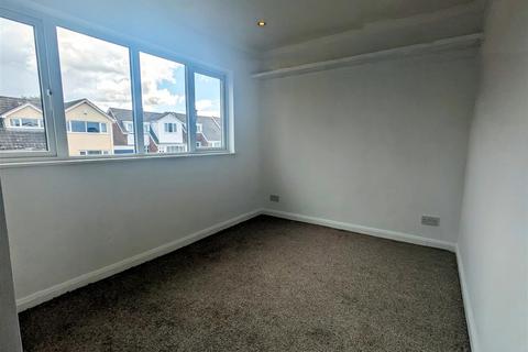 27 White Oak Drive, Bishopswood, Stafford, ST19 9AH
