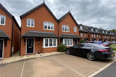 3 bedroom semi-detached house for sale, West Park Drive, Macclesfield