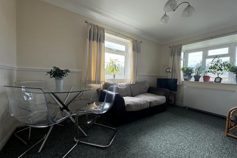 1 bedroom flat for sale, Byron Road, Worthing