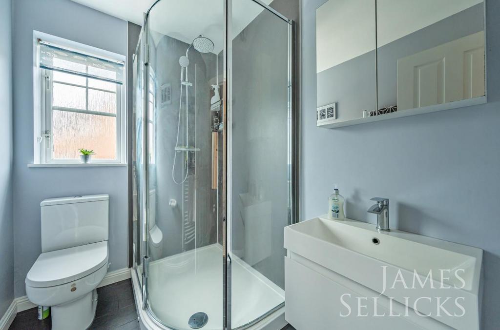 Family shower room