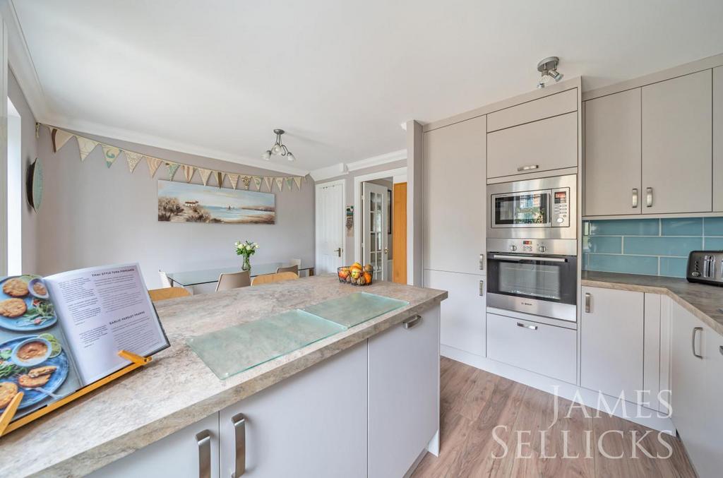Open plan dining kitchen