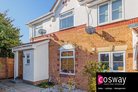 3 bedroom end of terrace house for sale, Fakenham Close, Mill Hill